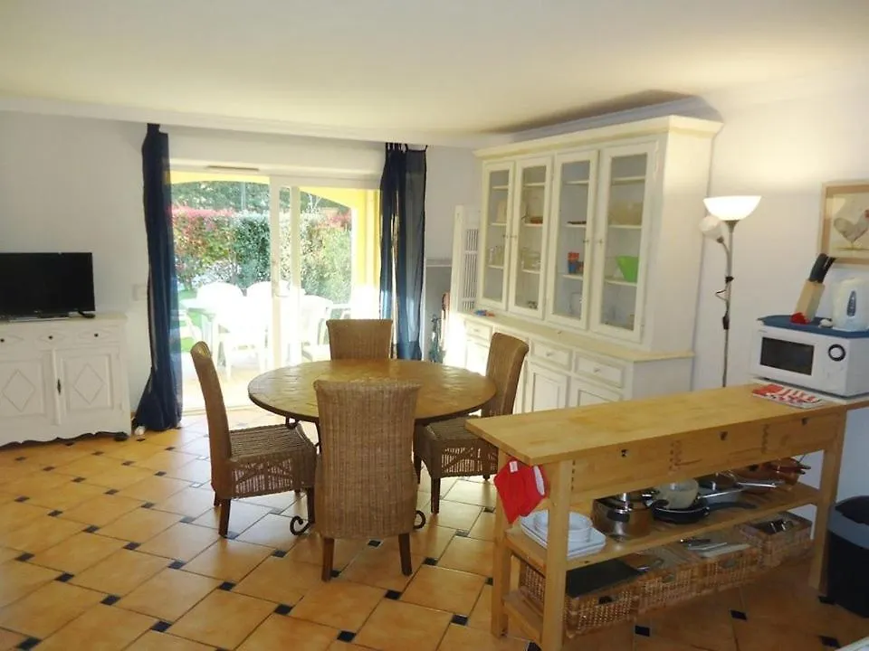 Appartement 3 Chambres Piscine 500M Plage Cavalaire-sur-Mer 0*,